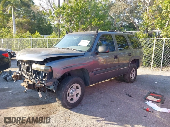 2001 Chevrolet Tahoe LS with VIN 1GNEC13T11R182692, listed as a IAAI auction lot 41511354 with 293,614 mi miles and . Bid and sale history available at DreamBid. Image 2.