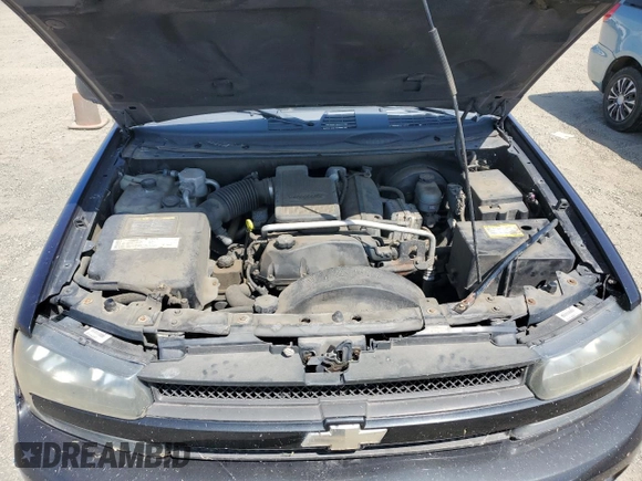 2005 Chevrolet TrailBlazer LT with VIN 1GNDT13S652167235, listed as a Copart auction lot 55501835 with 220,698 mi miles and Clean Title. Bid and sale history available at DreamBid. Image 12.