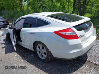 2010 Honda Crosstour EX-L z VIN 5J6TF2H54AL015764, wystawiony jako IAAI lot #42345212 z przebiegiem 141 712 mil mil oraz . Historia ofert i sprzedaży dostępna na DreamBid. Obrazek 3.