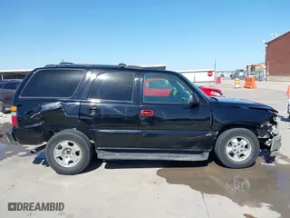 2002 Chevrolet Tahoe LT with VIN 1GNEC13Z32R299695, listed as a IAAI auction lot 41721527 with 230,544 mi miles. Bid and sale history available at carsss.com. Image 14.