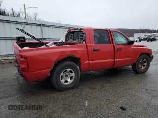 2005 Dodge Dakota ST with VIN 1D7HE28N85S155915, listed as a Copart auction lot 37094164 with Not Provided miles and Salvage Title. Bid and sale history available at carsss.com. Image 3.