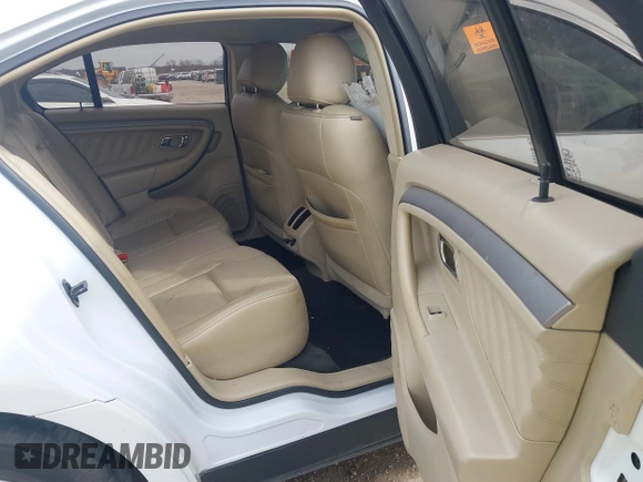 2015 Ford Taurus SEL with VIN 1FAHP2E88FG207444, listed as a IAAI auction lot 41728158 with Not Provided miles and . Bid and sale history available at carsss.com. Image 8.