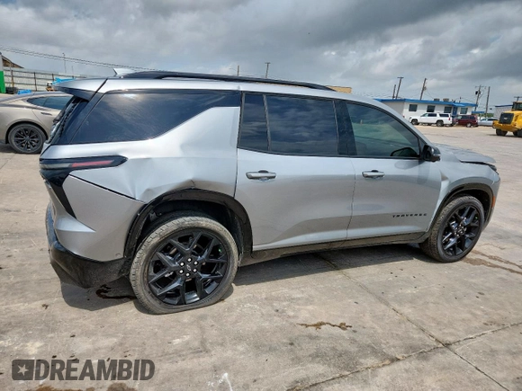 2025 Chevrolet Traverse with VIN 1GNERLRS6SJ243320, listed as a Copart auction lot 61691935 with 3,241 mi miles and Salvage title. Bid and sale history available at DreamBid. Image 3.