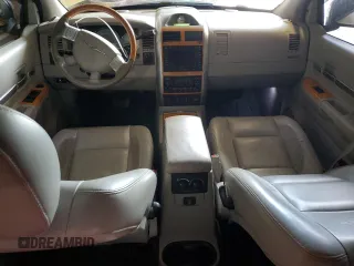 2007 Chrysler Aspen Limited z VIN 1A8HW58247F517239, wystawiony jako Copart lot #52882225 z przebiegiem 131 685 mil mil oraz Szkoda całkowita • Salvage title. Historia ofert i sprzedaży dostępna na DreamBid. Obrazek 8.