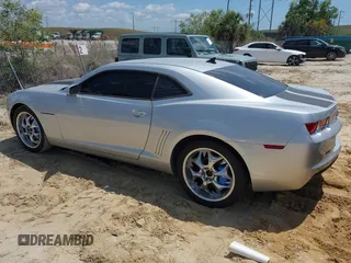 2011 Chevrolet Camaro 2LS с VIN 2G1FA1ED1B9113515, выставлен на аукционе IAAI как лот 41993280 с пробегом 96 519 миль миль и . История ставок и продаж доступна на DreamBid. Изображение 14.