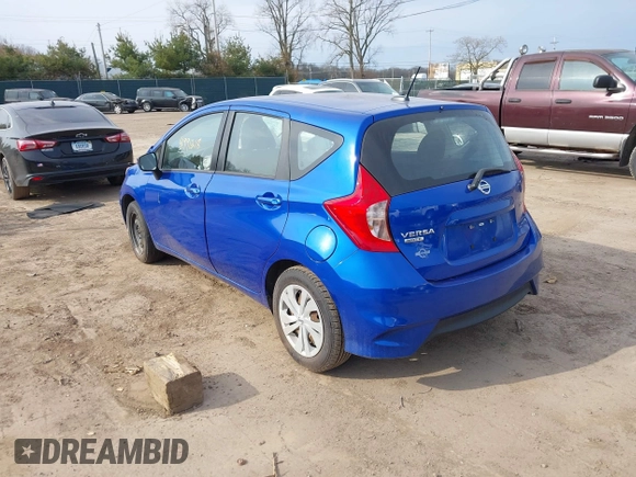 2017 Nissan Note SV z VIN 3N1CE2CP5HL357520, wystawiony jako IAAI lot #41991218 z przebiegiem 106 539 mil mil oraz . Historia ofert i sprzedaży dostępna na DreamBid. Obrazek 3.