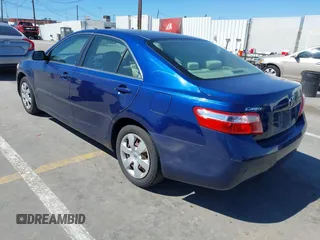 2009 Toyota Camry with VIN 4T1BE46K29U301154, listed as a IAAI auction lot 41817381 with 184,705 mi miles. Bid and sale history available at carsss.com. Image 3.