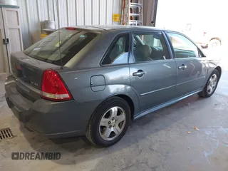 2004 Chevrolet Malibu Maxx LT z VIN 1G1ZU64884F174246, wystawiony jako IAAI lot #41767711 z przebiegiem 74 209 mil mil oraz . Historia ofert i sprzedaży dostępna na DreamBid. Obrazek 4.