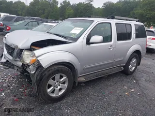 2012 Nissan Pathfinder SV with VIN 5N1AR1NN8CC605483, listed as a IAAI auction lot 38020029 with 231,800 mi miles. Bid and sale history available at carsss.com. Image 2.
