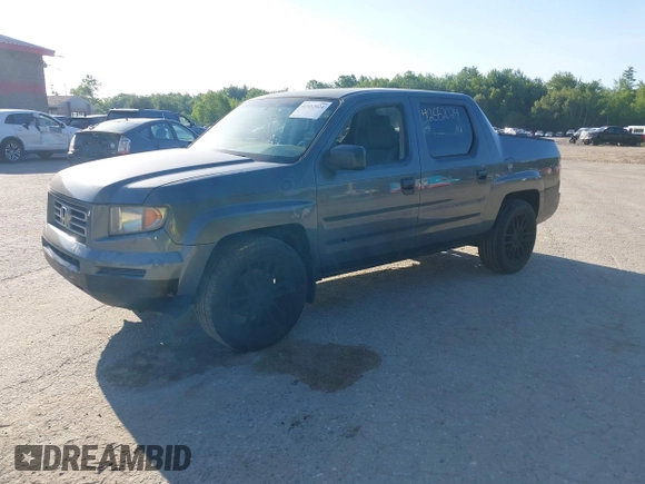 2008 Honda Ridgeline RT with VIN 2HJYK16238H501799, listed as a IAAI auction lot 42552024 with 152,119 mi miles and . Bid and sale history available at DreamBid. Image 2.