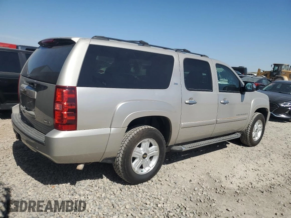 2007 Chevrolet Suburban LTZ with VIN 3GNFK16397G247722, listed as a Copart auction lot 57535675 with 160,571 mi miles and Clean title. Bid and sale history available at DreamBid. Image 3.
