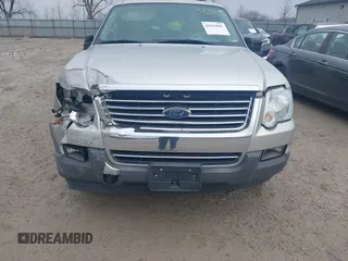 2006 Ford Explorer XLT with VIN 1FMEU73E96ZA24422, listed as a IAAI auction lot 41634581 with 158,475 mi miles. Bid and sale history available at carsss.com. Image 6.