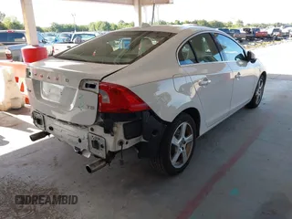 2013 Volvo S60 T5 Premier with VIN YV1612FS2D2199231, listed as a IAAI auction lot 42513014 with 85,446 mi miles and . Bid and sale history available at DreamBid. Image 4.