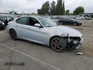 2022 Alfa Romeo Giulia Ti with VIN ZARFAMBN3N7660285, listed as a Copart auction lot 55063053 with 7,732 mi miles. Bid and sale history available at carsss.com. Image 4.