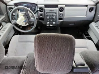 2014 Ford F-150 XL с VIN 1FTEX1CM2EFD08068, выставлен на аукционе Copart как лот 63502095 с пробегом Не указан миль и Списание • Salvage title. История ставок и продаж доступна на DreamBid. Изображение 8.