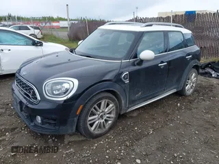 2019 MINI Countryman Cooper S z VIN WMZYT5C5XK3E69664, wystawiony jako IAAI lot #42385669 z przebiegiem 64 761 mil mil oraz . Historia ofert i sprzedaży dostępna na DreamBid. Obrazek 2.