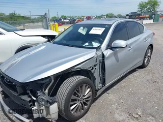 2018 Infiniti Q50 Luxe with VIN JN1EV7AP5JM353956, listed as a IAAI auction lot 42082832 with 95,160 mi miles and . Bid and sale history available at carsss.com. Image 2.