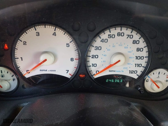 2003 Jeep Liberty Sport with VIN 1J4GL48KX3W674820, listed as a IAAI auction lot 41852729 with 246,363 mi miles. Bid and sale history available at carsss.com. Image 7.
