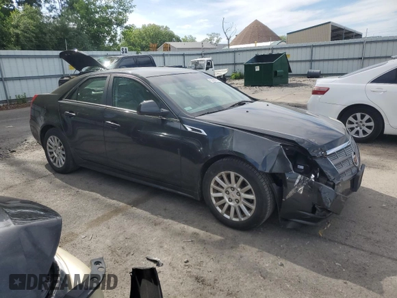 2011 Cadillac CTS Luxury z VIN 1G6DE5EY4B0102325, wystawiony jako Copart lot #57691775 z przebiegiem 157 711 mil mil oraz Szkoda całkowita • Salvage title. Historia ofert i sprzedaży dostępna na DreamBid. Obrazek 4.