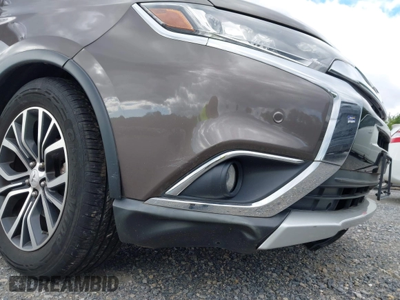 2016 Mitsubishi Outlander GT z VIN JA4JZ4AXXGZ002867, wystawiony jako IAAI lot #42327299 z przebiegiem 85 538 mil mil oraz . Historia ofert i sprzedaży dostępna na DreamBid. Obrazek 19.