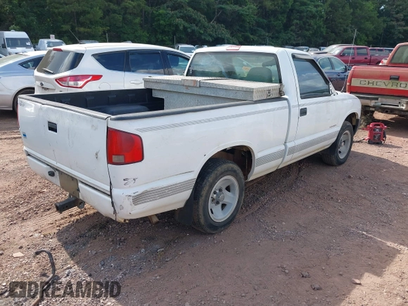 1998 Isuzu Hombre S z VIN 1GGCS1445W8651918, wystawiony jako IAAI lot #42424879 z przebiegiem Nie podano mil oraz . Historia ofert i sprzedaży dostępna na DreamBid. Obrazek 4.