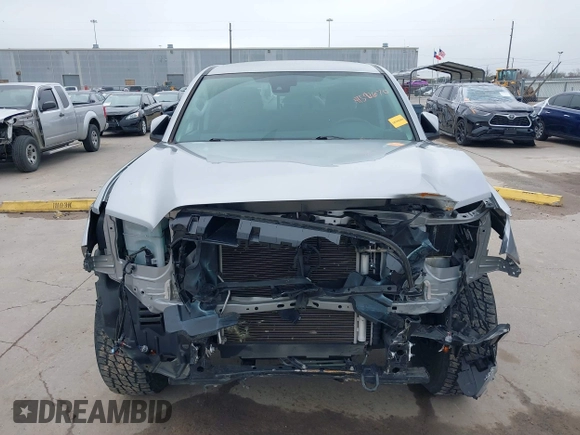 2021 Toyota Tacoma SR with VIN 3TYAX5GN0MT020061, listed as a IAAI auction lot 41592670 with 18,862 mi miles and . Bid and sale history available at DreamBid. Image 13.
