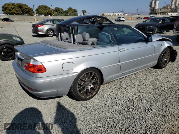 2004 BMW 3 Series 330Ci with VIN WBABW53444PL47375, listed as a Copart auction lot 62426555 with 162,212 mi miles and Salvage title. Bid and sale history available at DreamBid. Image 3.