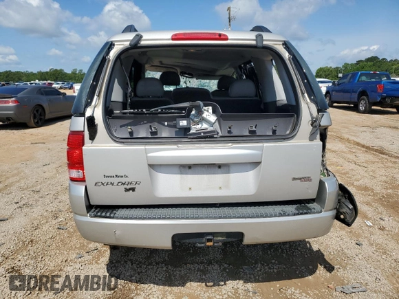 2005 Ford Explorer XLT с VIN 1FMZU63K75UA26747, выставлен на аукционе Copart как лот 57994405 с пробегом 204 507 миль миль и Списание • Salvage title. История ставок и продаж доступна на DreamBid. Изображение 6.