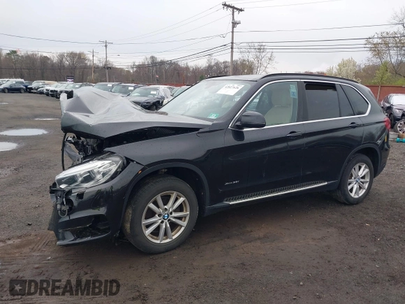 2014 BMW X5 xDrive35i z VIN 5UXKR0C51E0H26528, wystawiony jako IAAI lot #42027626 z przebiegiem 87 228 mil mil oraz . Historia ofert i sprzedaży dostępna na DreamBid. Obrazek 18.