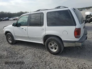 1998 Ford Explorer XL z VIN 1FMZU32EXWUA38970, wystawiony jako Copart lot #44991615 z przebiegiem 298 655 mil mil oraz Szkoda całkowita • Salvage title. Historia ofert i sprzedaży dostępna na DreamBid. Obrazek 2.