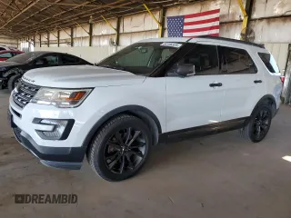 2017 Ford Explorer XLT z VIN 1FM5K8D86HGC87745, wystawiony jako Copart lot #54706325 z przebiegiem 116 107 mil mil oraz Szkoda całkowita • Salvage title. Historia ofert i sprzedaży dostępna na DreamBid. Obrazek 1.