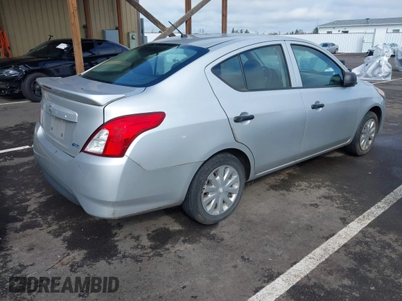 2015 Nissan Versa SV with VIN 3N1CN7AP9FL952593, listed as a IAAI auction lot 41940068 with 149,201 mi miles. Bid and sale history available at carsss.com. Image 4.