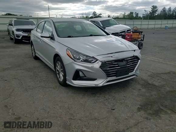 2018 Hyundai Sonata SE z VIN 5NPE24AF7JH709989, wystawiony jako Copart lot #57384625 z przebiegiem 91 236 mil mil oraz Szkoda całkowita • Salvage title. Historia ofert i sprzedaży dostępna na DreamBid. Obrazek 13.