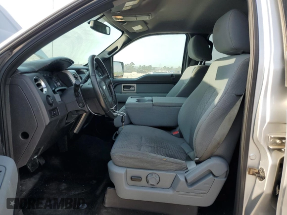 2011 Ford F-150 XLT z VIN 1FTFW1ET9BFB39657, wystawiony jako Copart lot #51266105 z przebiegiem 172 973 mil mil oraz Czysty tytuł • Clean title. Historia ofert i sprzedaży dostępna na DreamBid. Obrazek 7.