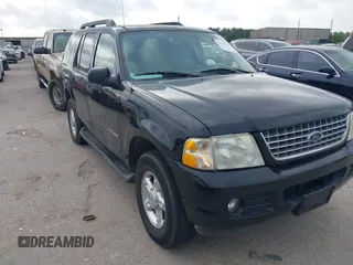 2005 Ford Explorer XLT z VIN 1FMZU73EX5UB58658, wystawiony jako IAAI lot #42162702 z przebiegiem 152 074 mil mil oraz . Historia ofert i sprzedaży dostępna na DreamBid. Obrazek 1.