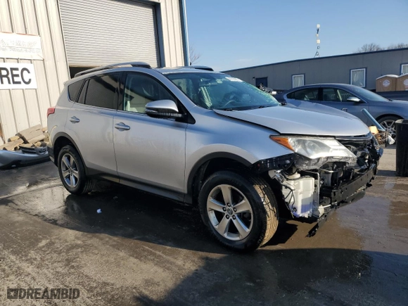 2015 Toyota RAV4 XLE with VIN 2T3WFREV3FW176787, listed as a Copart auction lot 49792205 with 132,520 mi miles and Salvage Title. Bid and sale history available at carsss.com. Image 4.