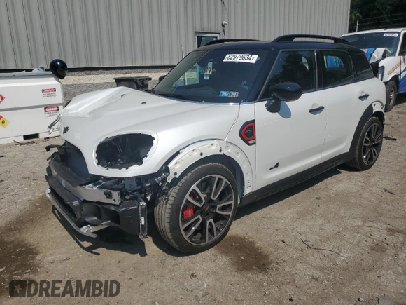 2024 MINI Countryman John Cooper Works with VIN WMZ33BS09R3R45926, listed as a Copart auction lot 62979634 with 2,993 mi miles and Salvage title. Bid and sale history available at DreamBid. Image 1.