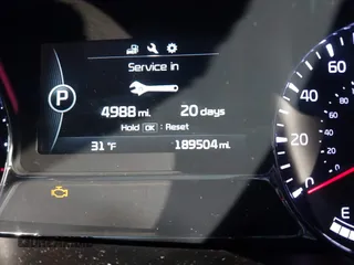 2014 Kia Optima SX Turbo with VIN 5XXGR4A62EG272392, listed as a IAAI auction lot 41236920 with 189,504 mi miles and . Bid and sale history available at DreamBid. Image 15.