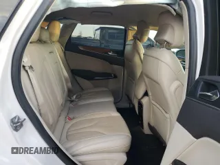 2019 Lincoln MKC Select with VIN 5LMCJ2C9XKUL50191, listed as a Copart auction lot 88648415 with 31,305 mi miles and Salvage title. Bid and sale history available at DreamBid. Image 11.