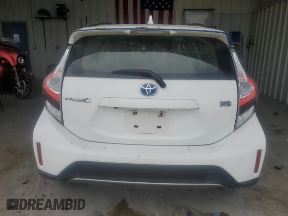2018 Toyota Prius One with VIN JTDKDTB30J1599984, listed as a Copart auction lot 54381565 with 110,527 mi miles and Clean Title. Bid and sale history available at DreamBid. Image 6.