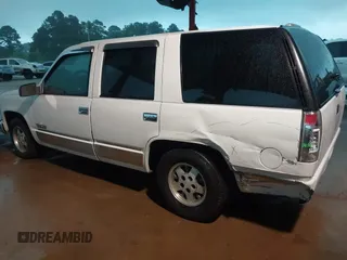 1995 Chevrolet Tahoe with VIN 1GNEC13K3SJ392069, listed as a IAAI auction lot 42192301 with 182,262 mi miles and . Bid and sale history available at DreamBid. Image 6.