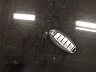 2017 Nissan Altima SV z VIN 1N4AL3AP3HC283714, wystawiony jako IAAI lot #42045311 z przebiegiem 175 090 mil mil oraz . Historia ofert i sprzedaży dostępna na DreamBid. Obrazek 11.