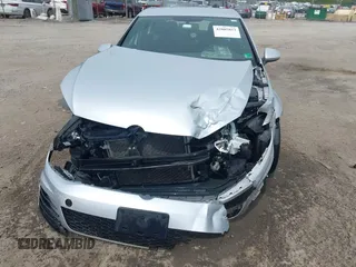 2015 Volkswagen Golf GTI SE with VIN 3VW5T7AU0FM048544, listed as a IAAI auction lot 42005853 with 79,969 mi miles. Bid and sale history available at carsss.com. Image 6.