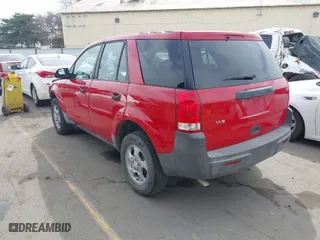2003 Saturn VUE with VIN 5GZCZ33D13S857230, listed as a IAAI auction lot 41657933 with 192,092 mi miles. Bid and sale history available at carsss.com. Image 3.