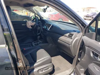 2016 Honda Pilot EX-L with VIN 5FNYF6H58GB018830, listed as a IAAI auction lot 41814636 with 147,242 mi miles. Bid and sale history available at carsss.com. Image 5.