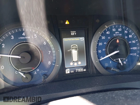 2016 Toyota Sienna XLE with VIN 5TDYK3DC4GS739785, listed as a IAAI auction lot 41513038 with 71,935 mi miles. Bid and sale history available at carsss.com. Image 7.