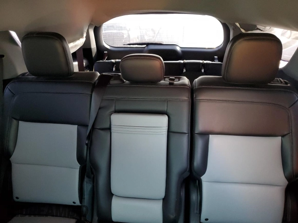 2023 Ford Explorer XLT with VIN 1FMSK8DH4PGA26521, listed as a Copart auction lot 53845995 with 47,588 mi miles and Salvage title. Bid and sale history available at DreamBid. Image 10.