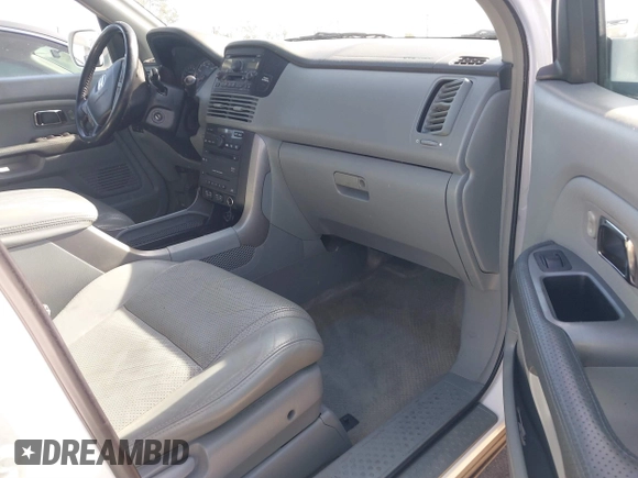 2005 Honda Pilot EX-L with RES with VIN 2HKYF18655H541622, listed as a IAAI auction lot 41419100 with 159,378 mi miles. Bid and sale history available at carsss.com. Image 5.