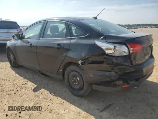 2018 Ford Focus SE with VIN 1FADP3F2XJL262394, listed as a Copart auction lot 53642095 with 138,903 mi miles and Salvage title. Bid and sale history available at DreamBid. Image 2.