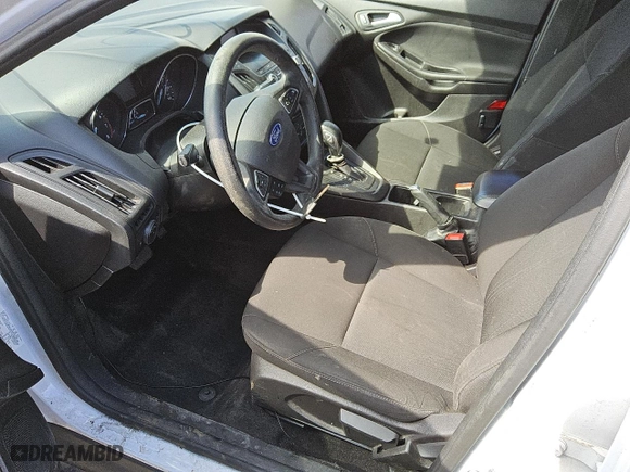 2018 Ford Focus SE with VIN 1FADP3F23JL297522, listed as a Copart auction lot 49119045 with 61,496 mi miles and Clean Title. Bid and sale history available at carsss.com. Image 7.